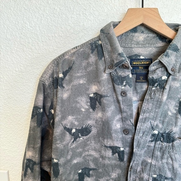 VTG Woolrich Men's XL Eagle Novelty Print Button Down Grey Gorpcore 90's Camp - Picture 3 of 11
